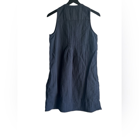 Quince 100% Organic Cotton Gauze Sleeveless Swing Dress - Picture 7 of 8